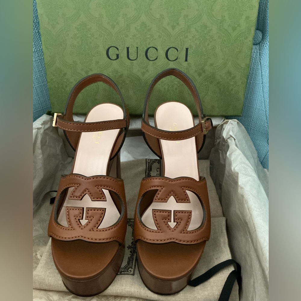 GUCCI Women 36.5 Interlocking GG Cutout Brown Platform Sandals 💯 Authentic - Picture 11 of 14